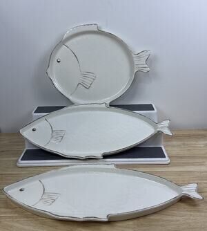 Set of 3 Sigrid Olsen MELAMINE Fish Shape Appetizer Platter Plates Cream Tan